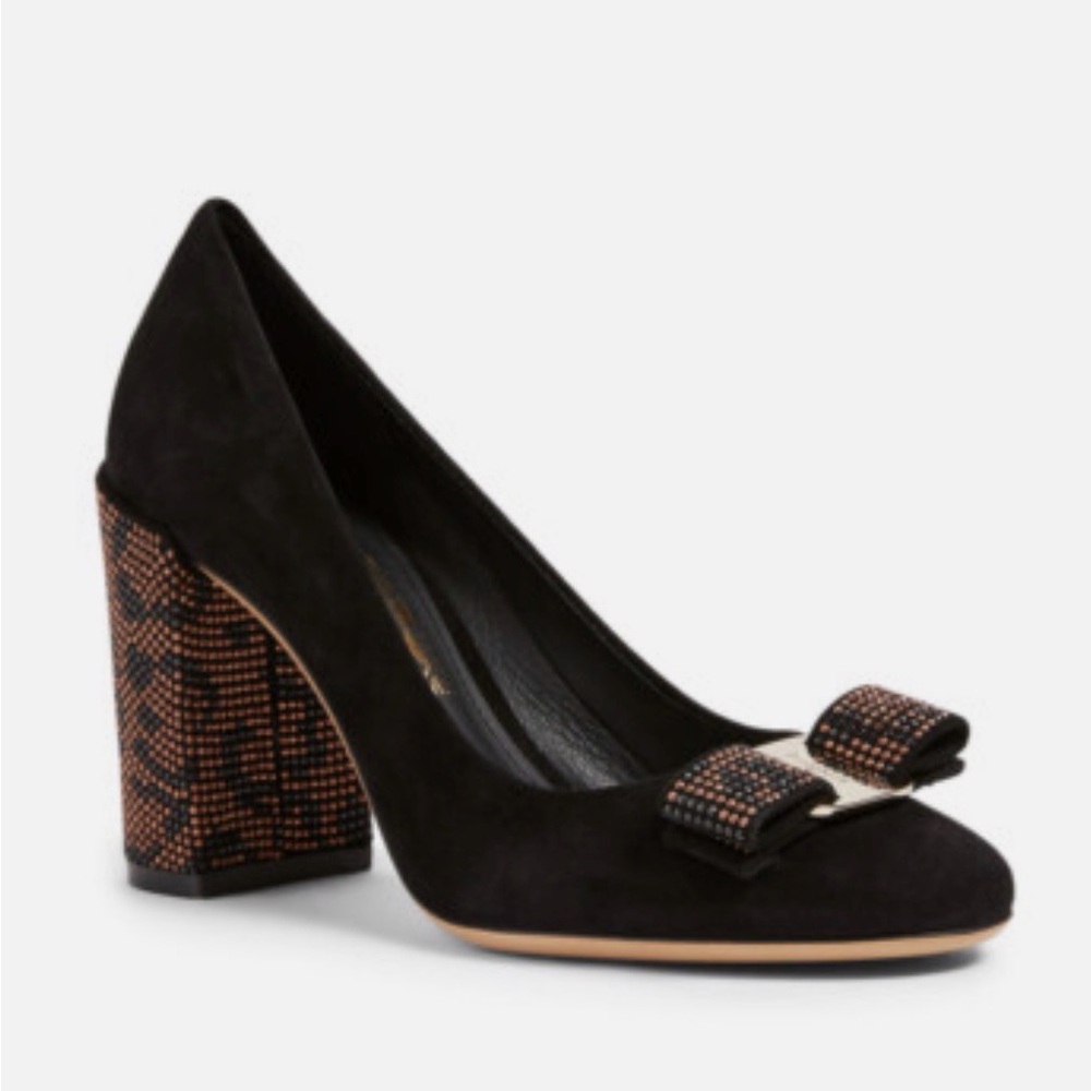 Salvatore Ferragamo Vara Pumps